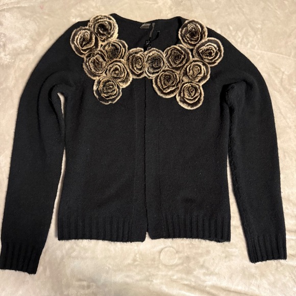 Black Faux Fur Rosette Trim Cardigan Sweater Gaby & Eden Size L - Picture 2 of 11